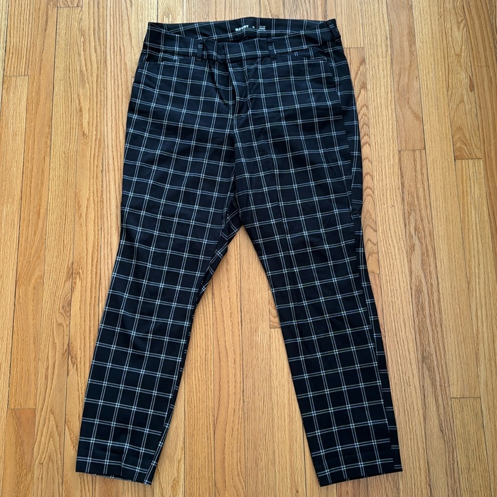 Old Navy Pixie Pants